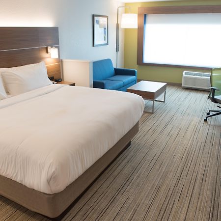 Holiday Inn Express & Suites - Fort Wayne North By Ihg Sunnybrook Acres Extérieur photo