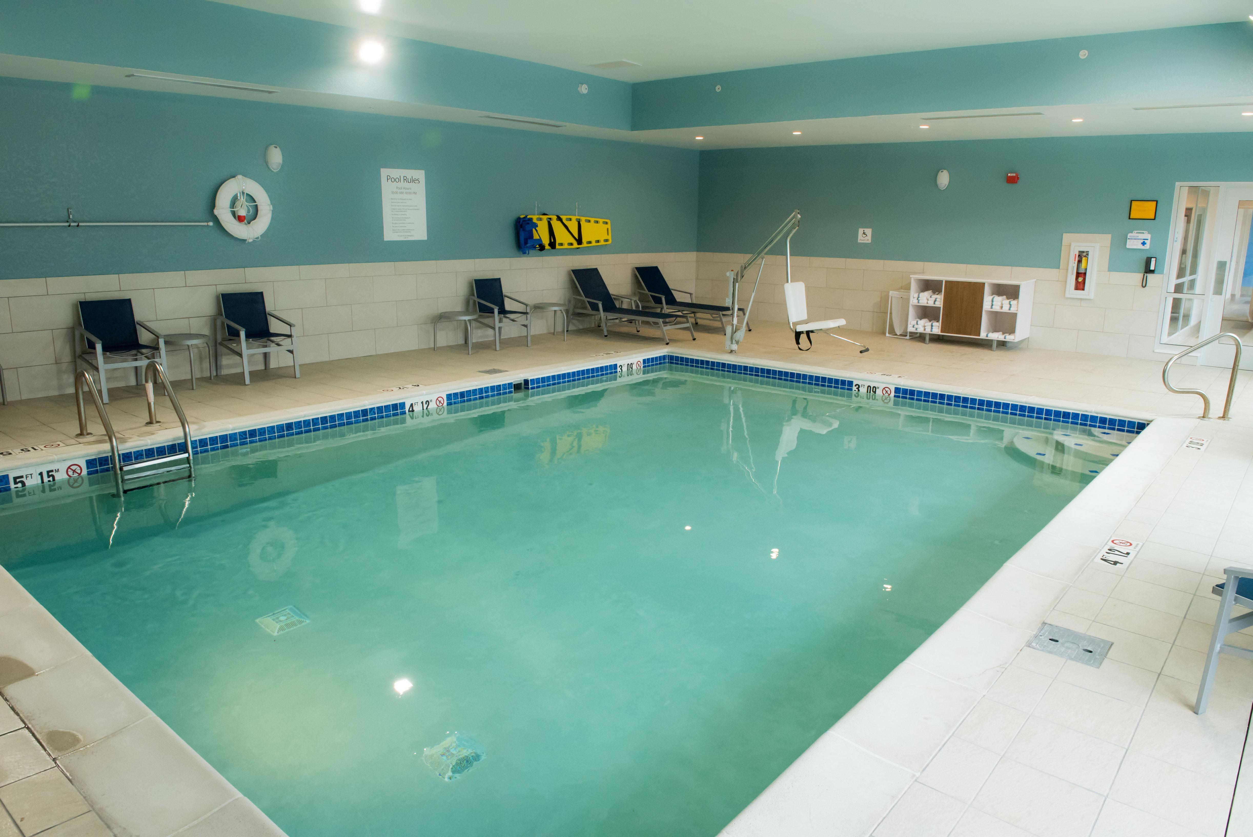 Holiday Inn Express & Suites - Fort Wayne North By Ihg Sunnybrook Acres Extérieur photo