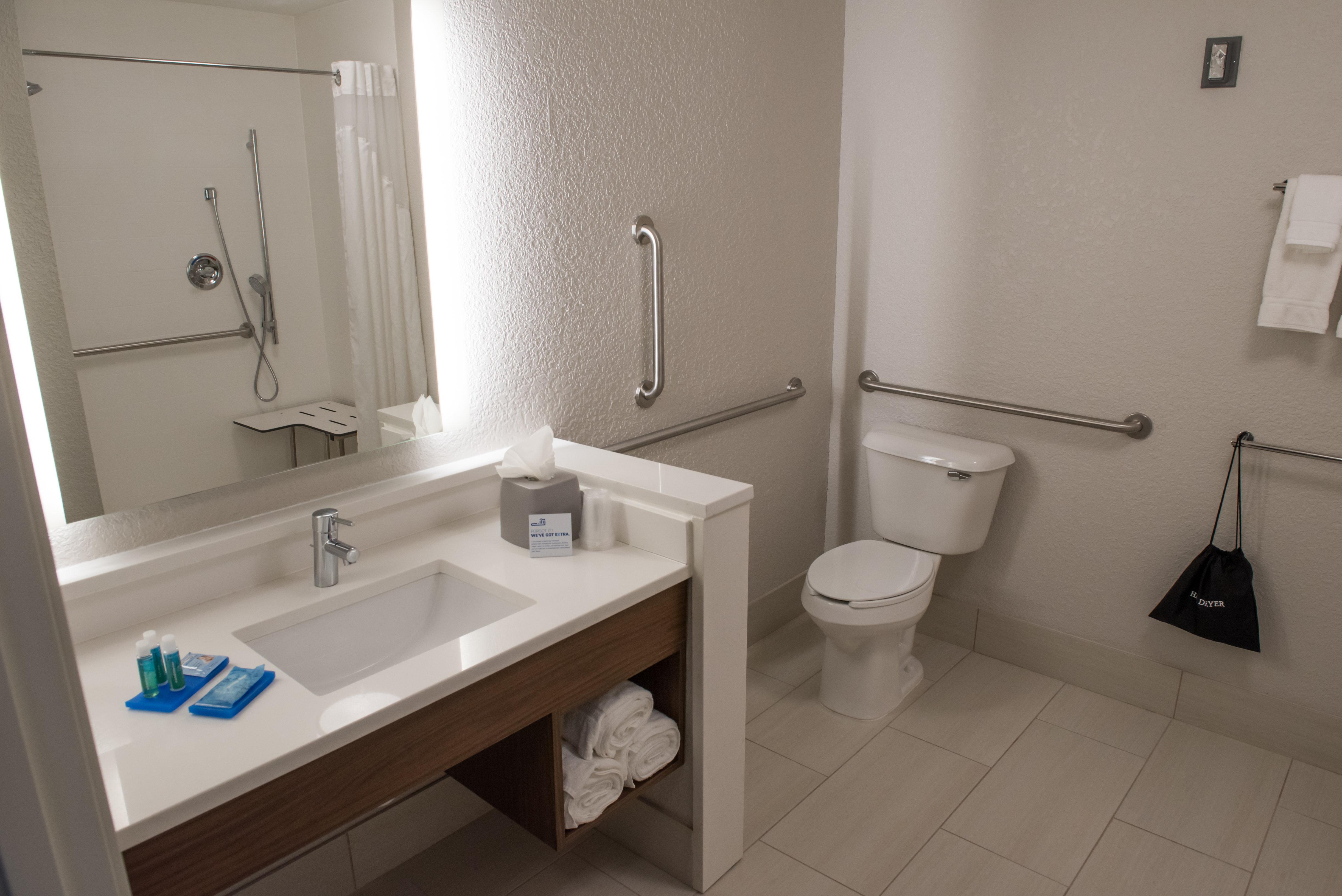 Holiday Inn Express & Suites - Fort Wayne North By Ihg Sunnybrook Acres Extérieur photo